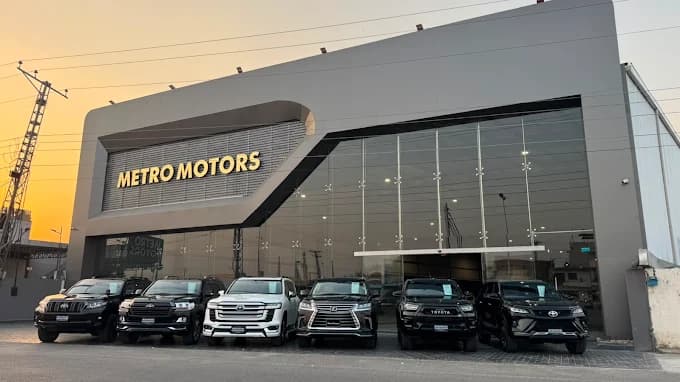 The Metro Motors showroom on Main Ring Road, Lahore